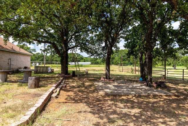 2625 Cheyenne Lane, Crowley, TX 76036