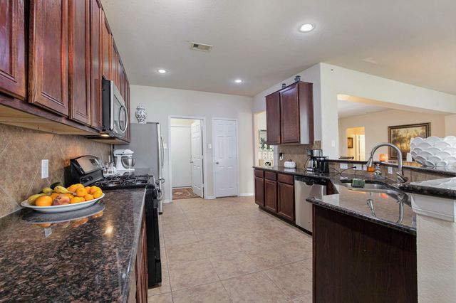 13902 Juniper Bend Lane, Cypress, TX 77429