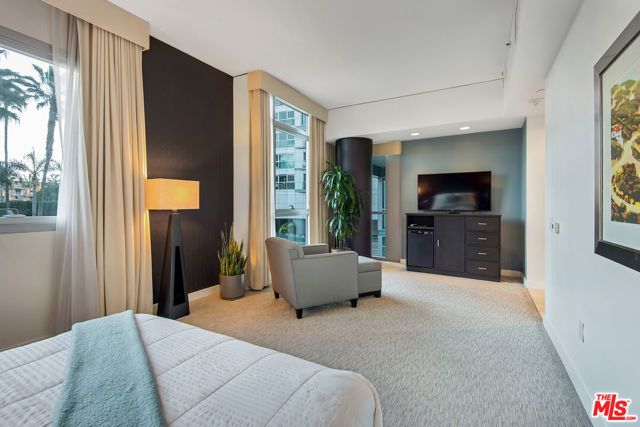 13650 Marina Pointe Drive 704, Marina Del Rey, CA 90292