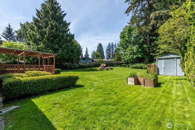 14028 Serene Way, Lynnwood, WA 98087