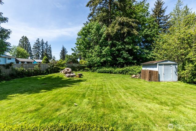 14028 Serene Way, Lynnwood, WA 98087