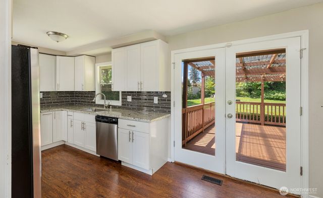 14028 Serene Way, Lynnwood, WA 98087
