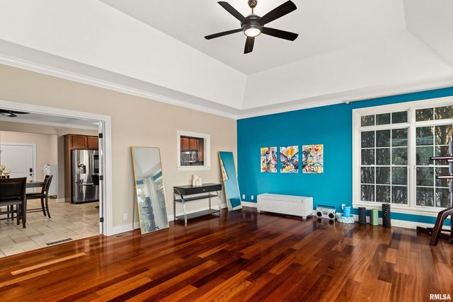 3220 W Rosebury Lane, Dunlap, IL 61525