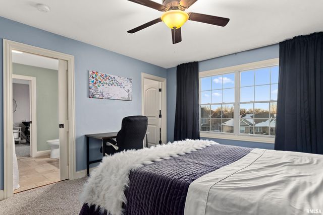 3220 W Rosebury Lane, Dunlap, IL 61525