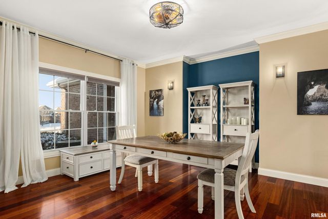 3220 W Rosebury Lane, Dunlap, IL 61525