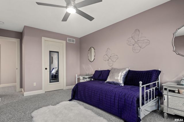 3220 W Rosebury Lane, Dunlap, IL 61525