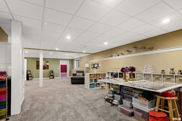 3220 W Rosebury Lane, Dunlap, IL 61525