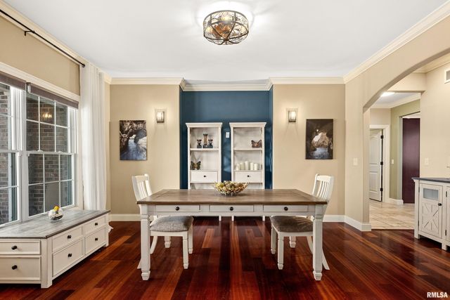 3220 W Rosebury Lane, Dunlap, IL 61525