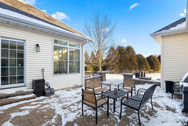 3220 W Rosebury Lane, Dunlap, IL 61525