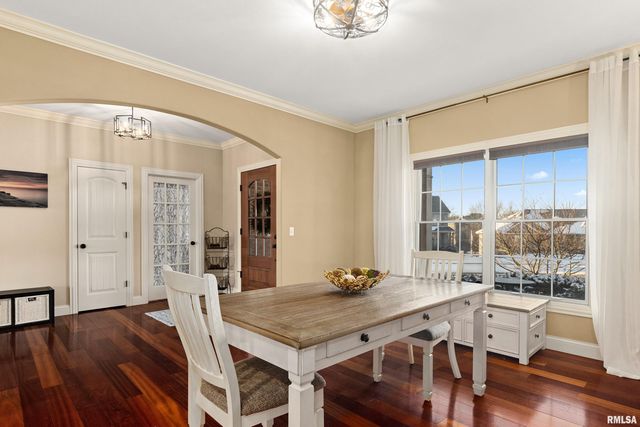 3220 W Rosebury Lane, Dunlap, IL 61525