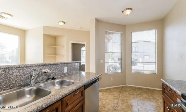 6537 S 15TH Drive, Phoenix, AZ 85041