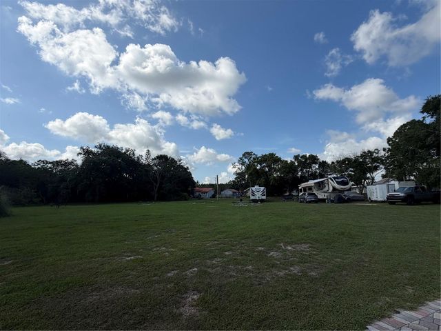 3900 CHALET SUZANNE DRIVE, Lake Wales, FL 33859
