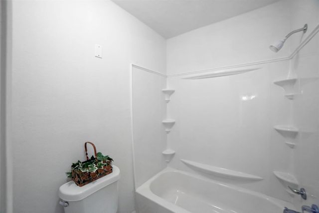 12323 Split Rail Lane, Houston, TX 77071