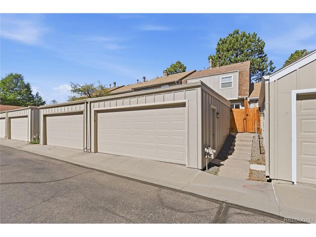 2718 E Geddes Ave, Centennial, CO 80122
