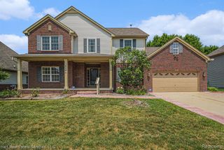 2106 Cattail Circle, Rochester Hills, MI 48309