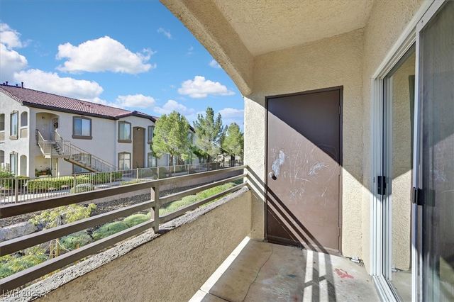2291 West Horizon Ridge Parkway 1206, Henderson, NV 89052