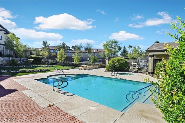 2291 West Horizon Ridge Parkway 1206, Henderson, NV 89052