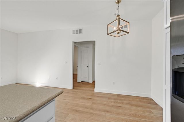 2291 West Horizon Ridge Parkway 1206, Henderson, NV 89052