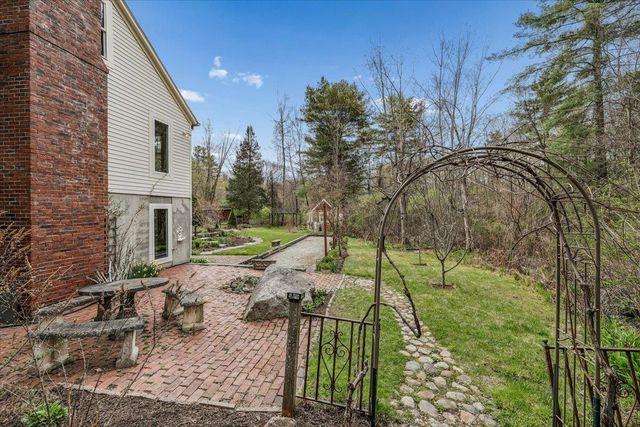2 Mack Hill Road, Amherst, NH 03031