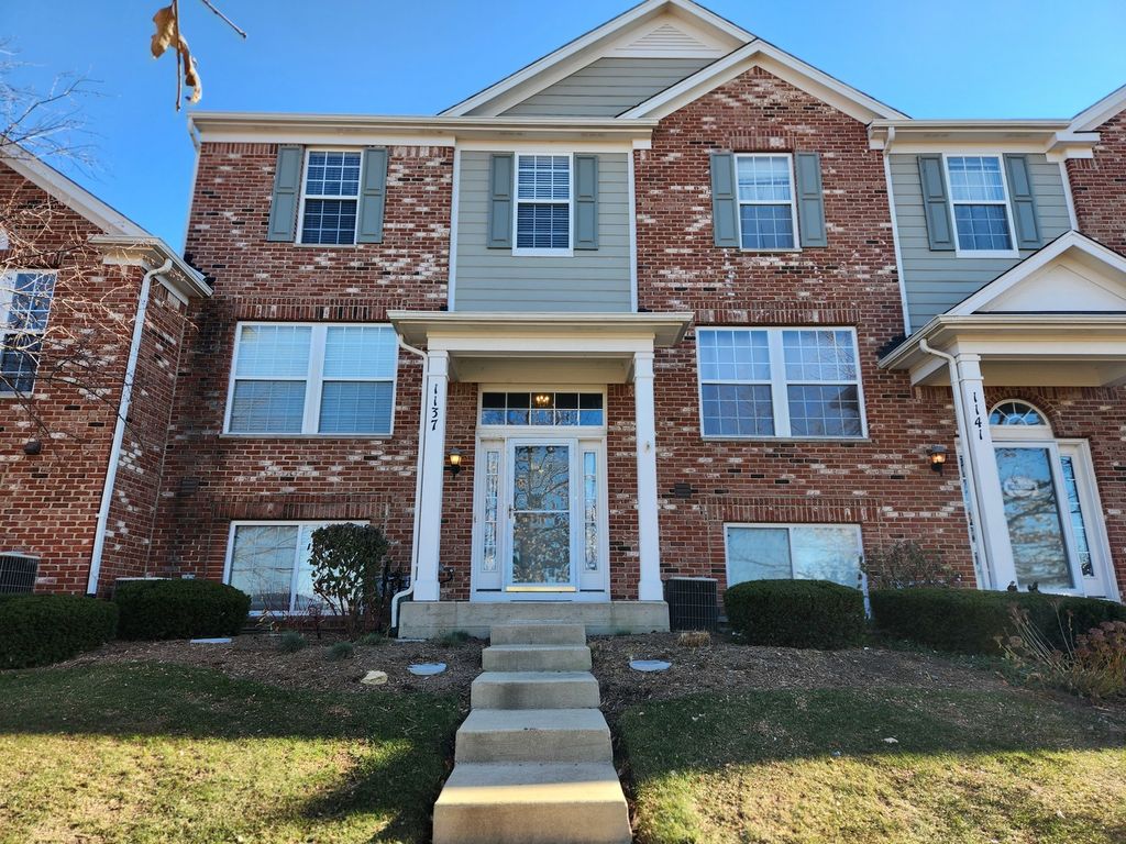 1137 Reserve Drive, Elgin, IL 60124