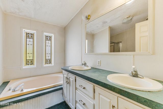 7092 Old Oak Road NW, Ash, NC 28420