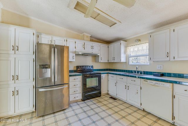 7092 Old Oak Road NW, Ash, NC 28420