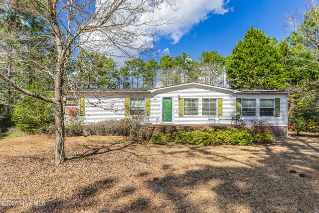 7092 Old Oak Road NW, Ash, NC 28420