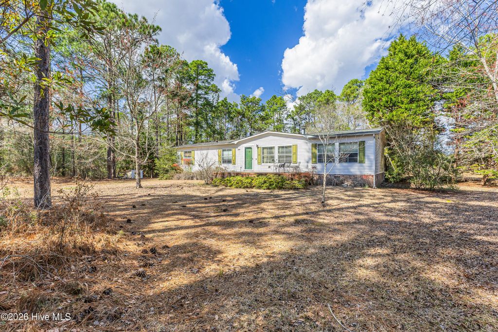 7092 Old Oak Road NW, Ash, NC 28420