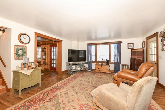 3819 N Roherty Road, Evansville, WI 53536