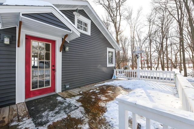 3819 N Roherty Road, Evansville, WI 53536