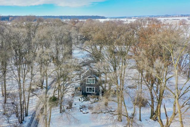 3819 N Roherty Road, Evansville, WI 53536