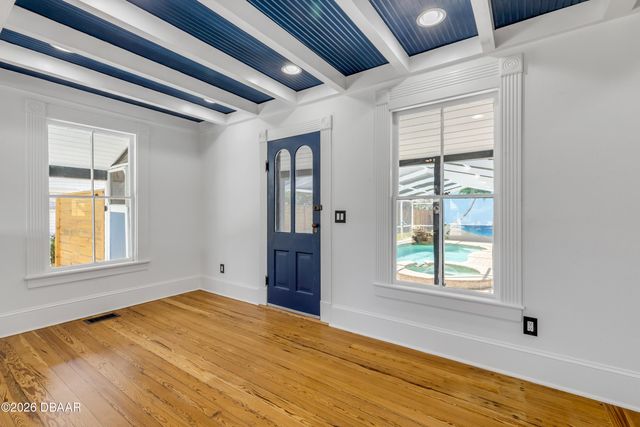 532 Faulkner Street, New Smyrna Beach, FL 32168