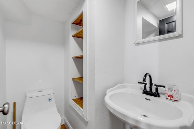 532 Faulkner Street, New Smyrna Beach, FL 32168