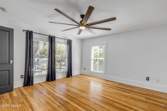 532 Faulkner Street, New Smyrna Beach, FL 32168