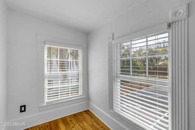 532 Faulkner Street, New Smyrna Beach, FL 32168