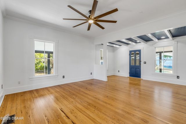 532 Faulkner Street, New Smyrna Beach, FL 32168