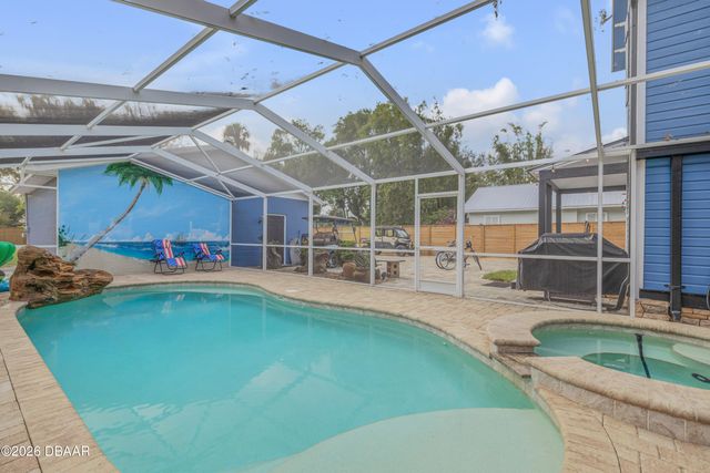 532 Faulkner Street, New Smyrna Beach, FL 32168