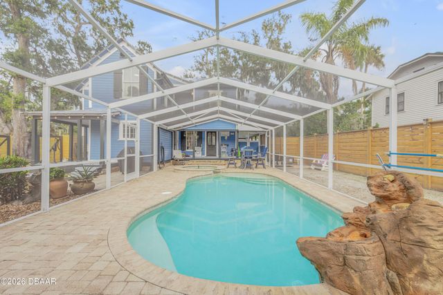 532 Faulkner Street, New Smyrna Beach, FL 32168