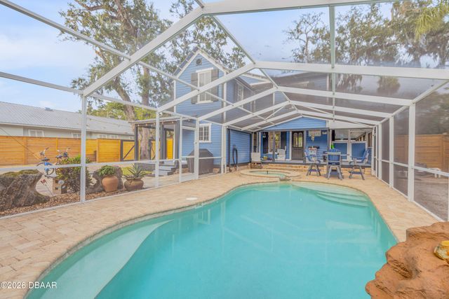 532 Faulkner Street, New Smyrna Beach, FL 32168