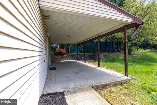 1250 MINESITE RD, Allentown, PA 18103