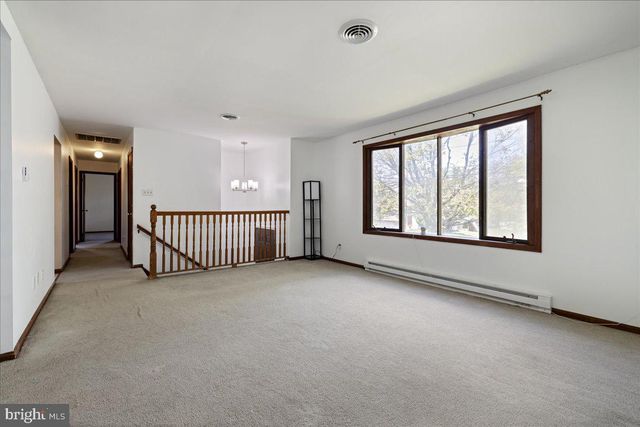 1250 MINESITE RD, Allentown, PA 18103
