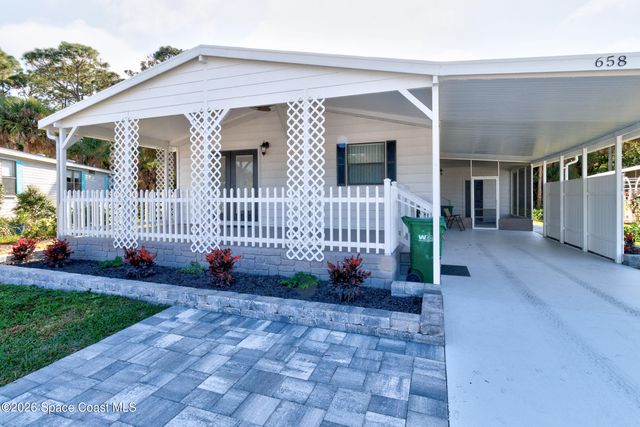 658 SE Marlin Circle SE, Barefoot Bay, FL 32976