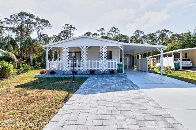 658 SE Marlin Circle SE, Barefoot Bay, FL 32976