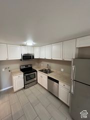 768 N REDWOOD RD #21, Salt Lake City, UT 84116