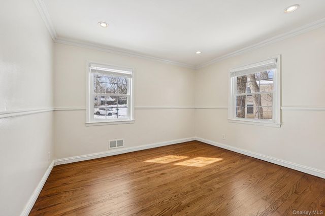 11 Meadowlark Road, Rye Brook, NY 10573