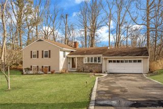 11 Meadowlark Road, Rye Brook, NY 10573