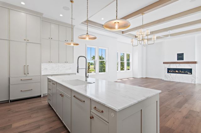 4564 Leeward Lane, Destin, FL 32541