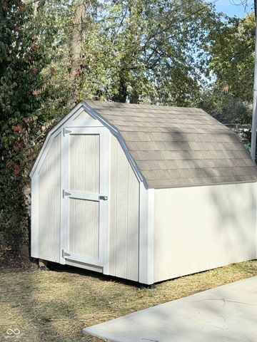 1137 Winfield Avenue, Indianapolis, IN 46222