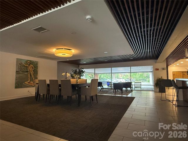 1323 Queens Road, Charlotte, NC 28207