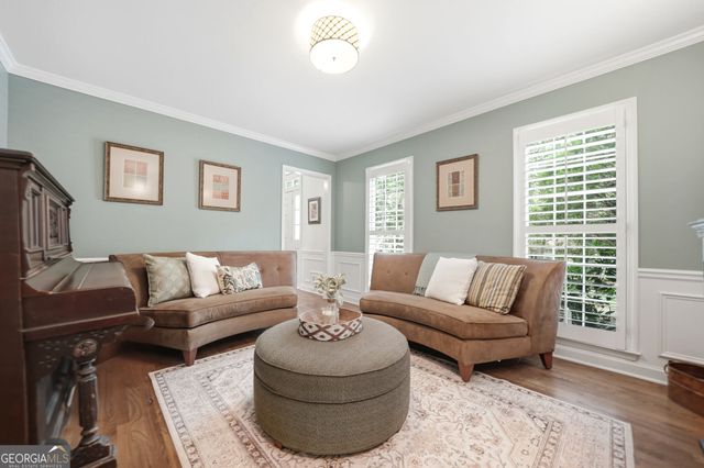 335 Woodchuck Court, Roswell, GA 30076
